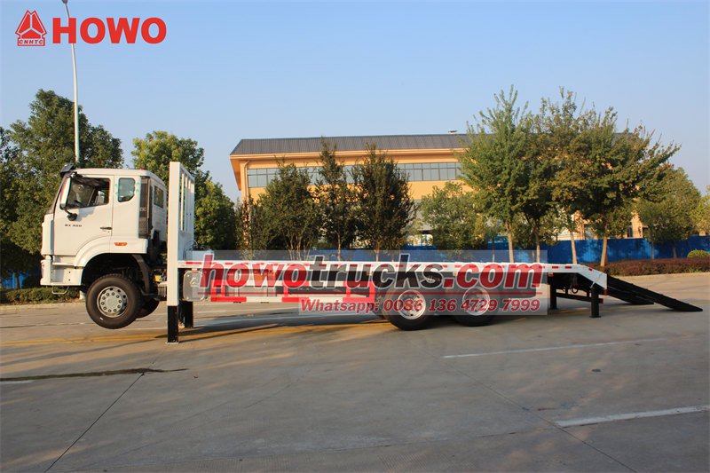 HOWO heavy duty self-loading trucks for sale