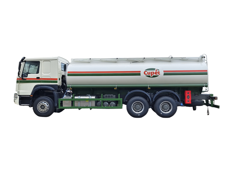 HOWO 5000 gallons diesel bowser truck