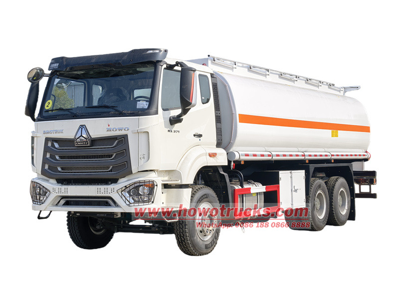 HOWO 20000L mobile fuel tanker